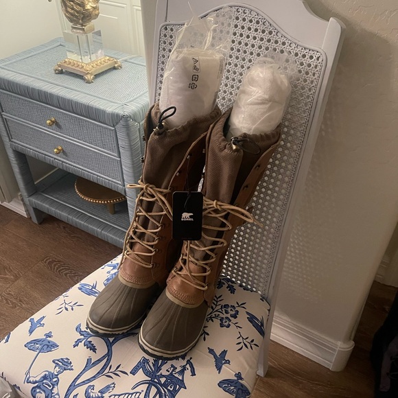 NEW Sorel Conquest Carly Lace Boot nwt sz 12 - Picture 3 of 5